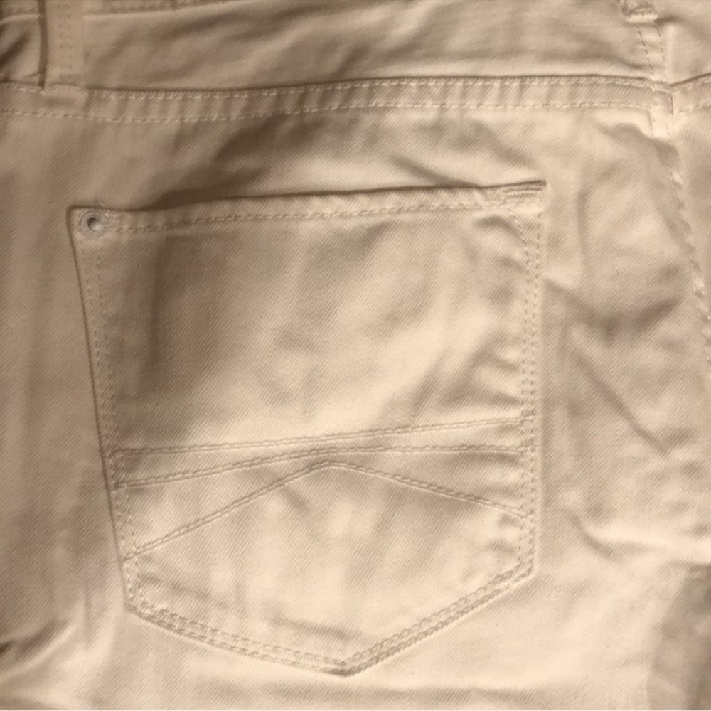 Express men’s jeans (white) ROCCO
SLIM FIT
SKINNY LEG.  32x30 - Picture 6 of 9